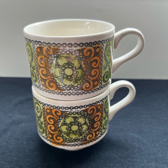 Vintage Broadhurst Ironstone Mugs - Picture 3 of 8